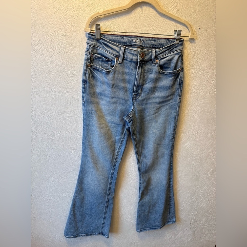 Edgely Flared Bootcut Denim Jeans Size 8 Short 29” Inseam Mid Rise Medium Wash - Picture 2 of 5